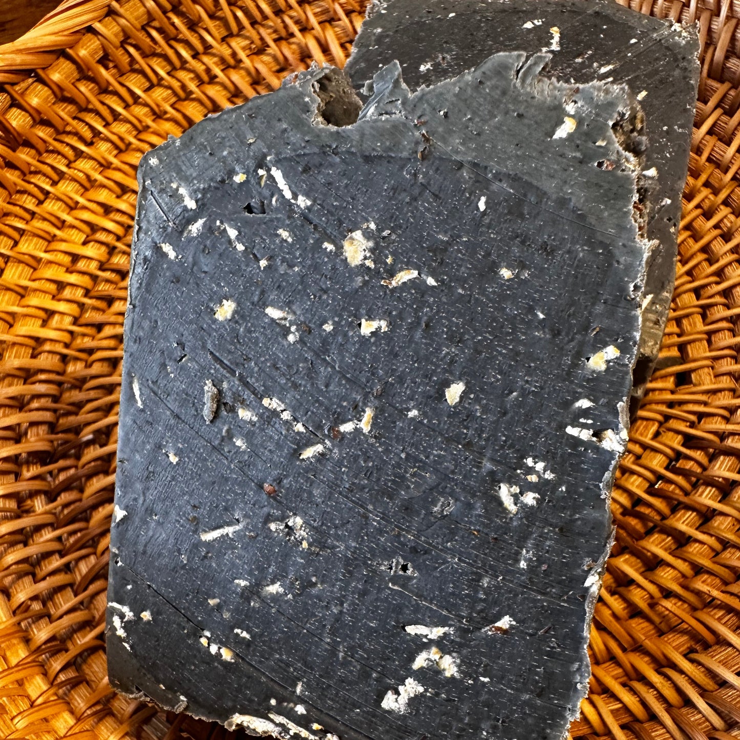 Activated Charcoal + Flaxseed & Oats